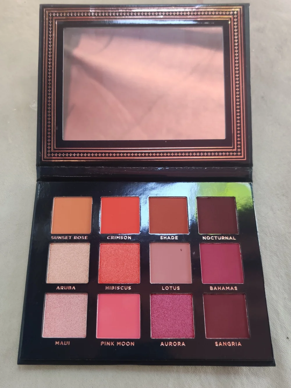 Ace Beauté Scarlet Dusk Blush Palette - Black & Rose Gold